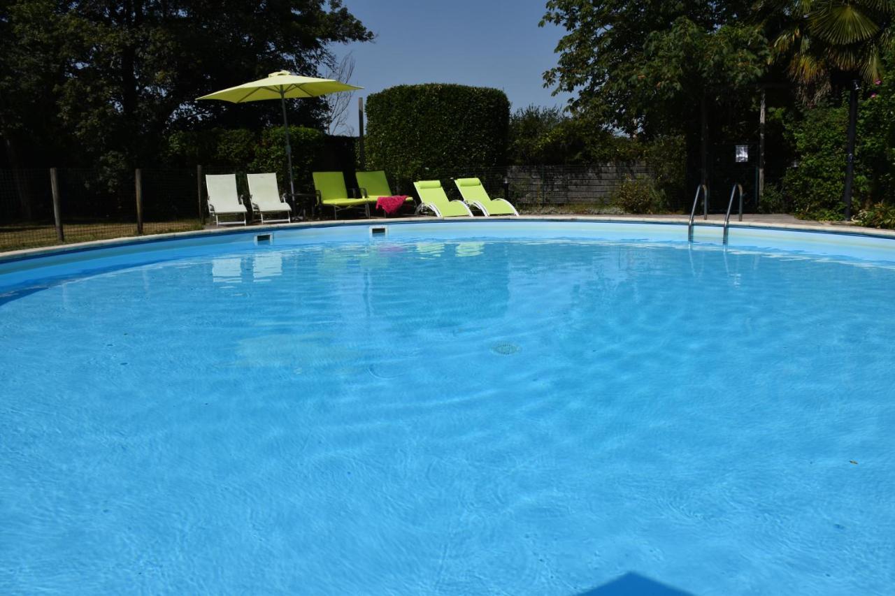 3 gites à la campagne - Bergerac à 5mn - Domaine de Bellevue Cottage Lembras Esterno foto