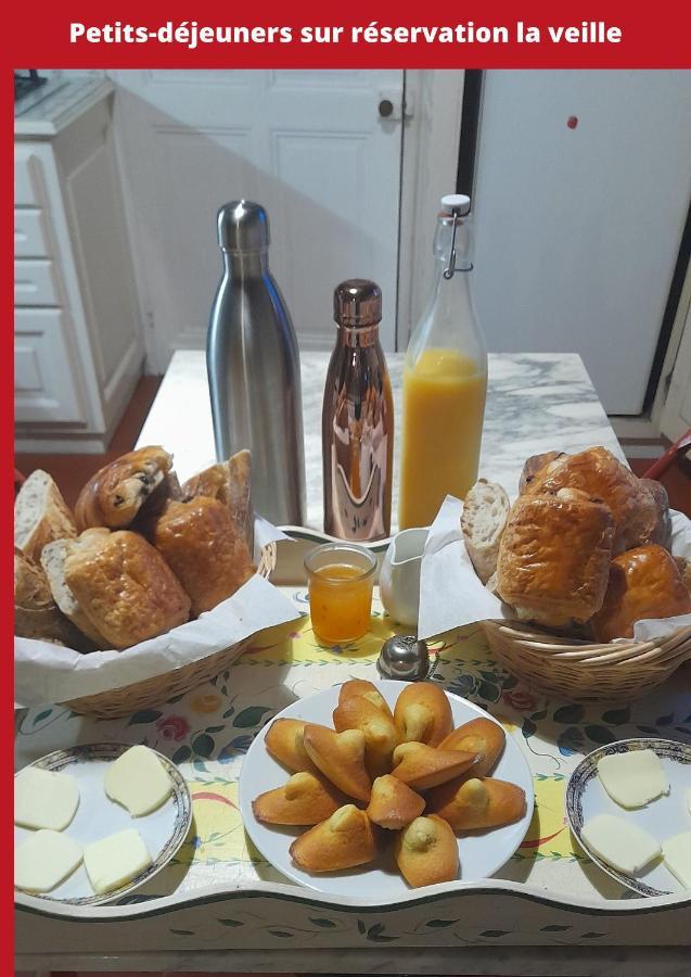 3 gites à la campagne - Bergerac à 5mn - Domaine de Bellevue Cottage Lembras Esterno foto